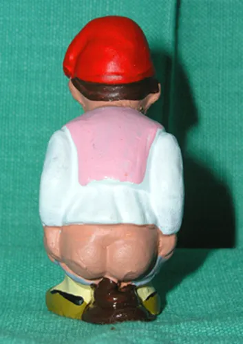 El
Caganer, Spain|353x500
